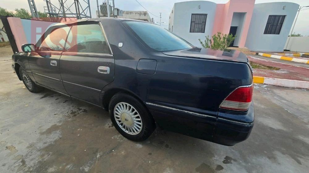 تويوتا كراون